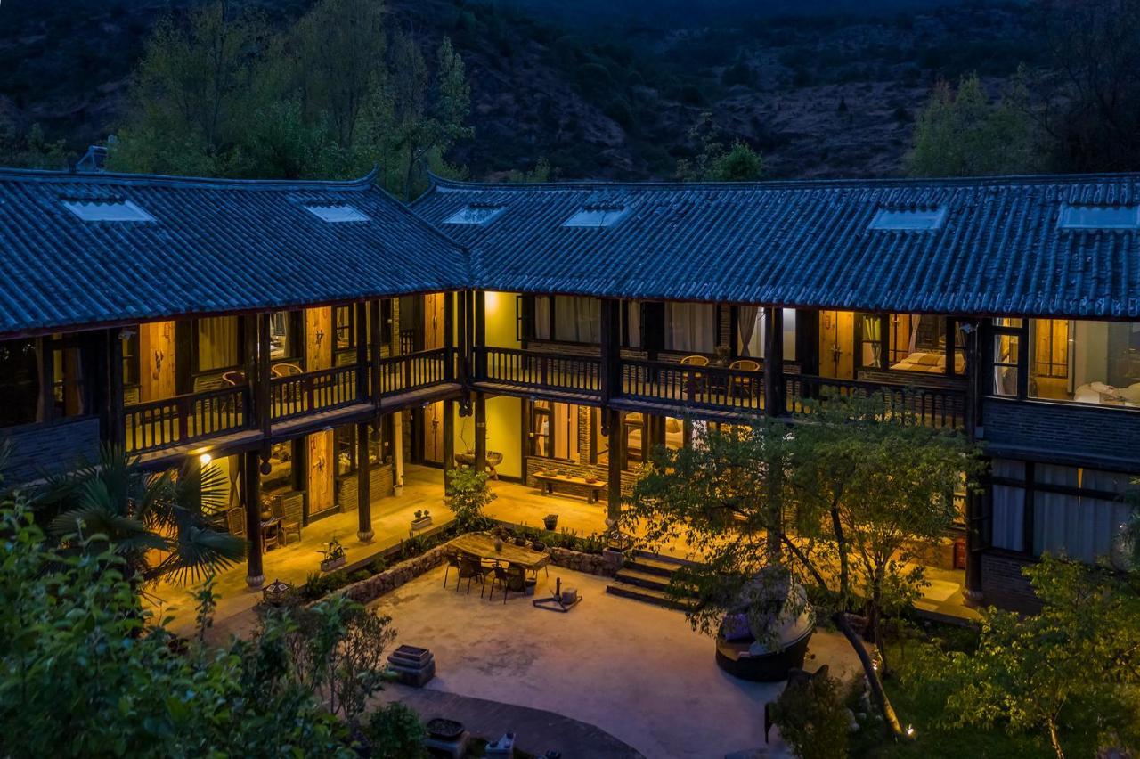 Adonis Inn Lijiang Lijiang  Zewnętrze zdjęcie
