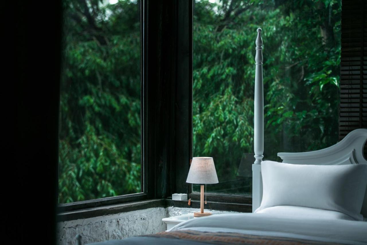Adonis Inn Lijiang Lijiang  Zewnętrze zdjęcie