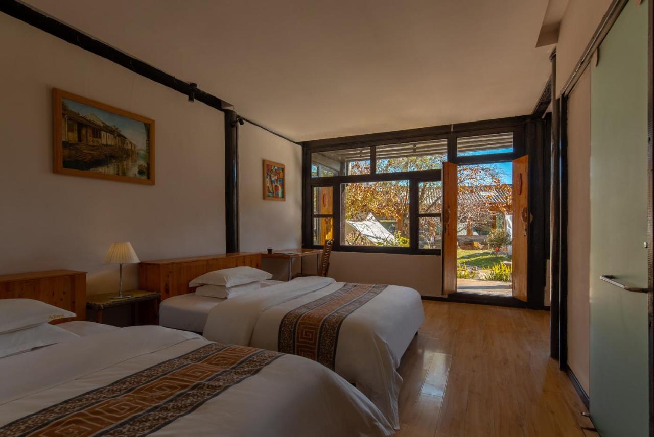 Adonis Inn Lijiang Lijiang  Zewnętrze zdjęcie